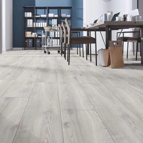 ДУБ БЕЛЫЙ МАКРО ЛАМИНАТ  KRONOTEX  MAMMUT PLUS ламинат для пола